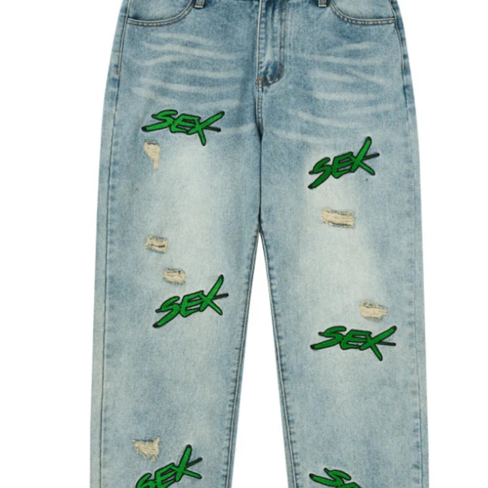 Harsh and Cruel Distressed Embroidered Loose jeans new with tags size S uni/men